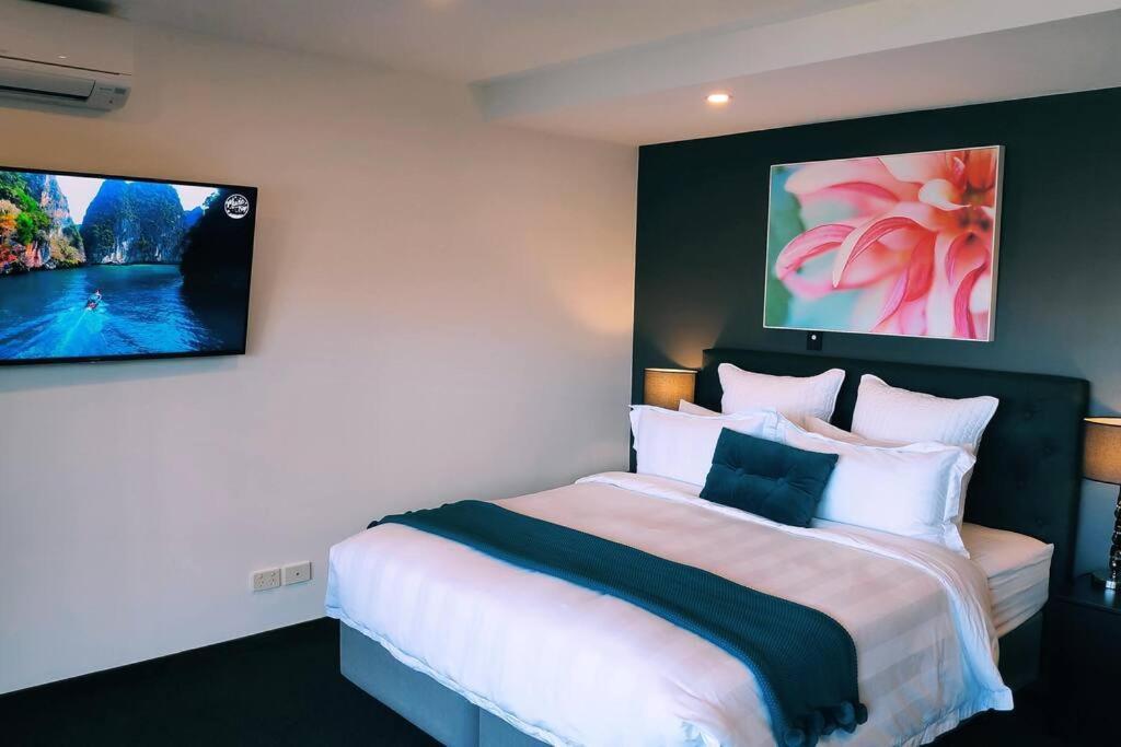 Lovely Apartment- Amazing Lake & Mountain Views Queenstown Exterior photo